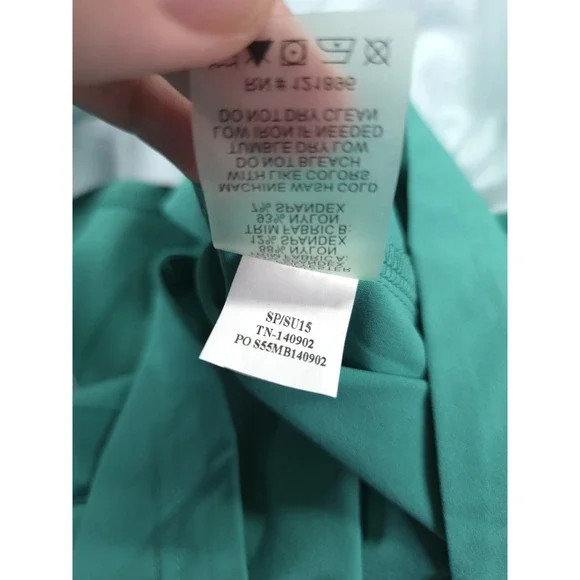 Title Nine Racerback Workout Dress Womens Large Built In Bra Tennis Athletic - Picture 10 of 10